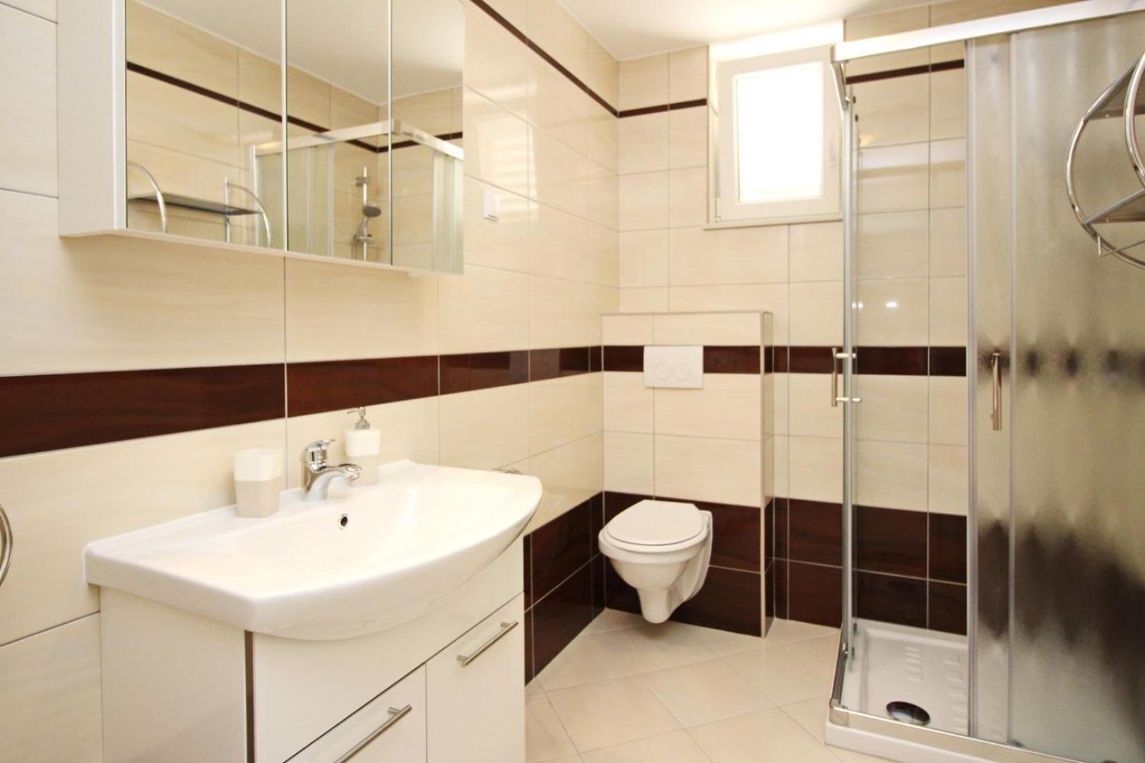 House Gorica 2 - Underground Level Apartments Башка Экстерьер фото